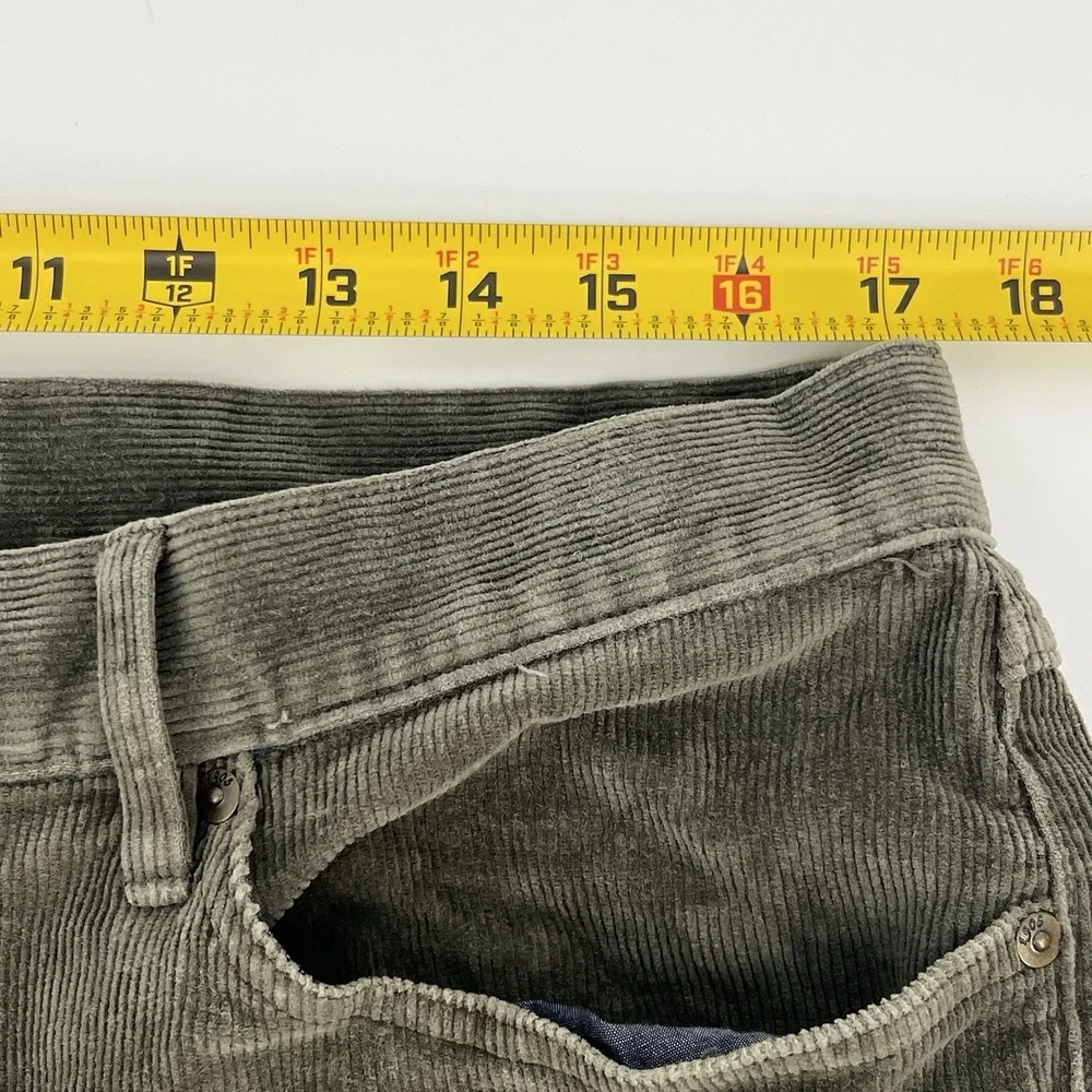 Jos A Bank Corduroy Pants Mens 35 x 32 Flat Front Straight Leg Khaki Green